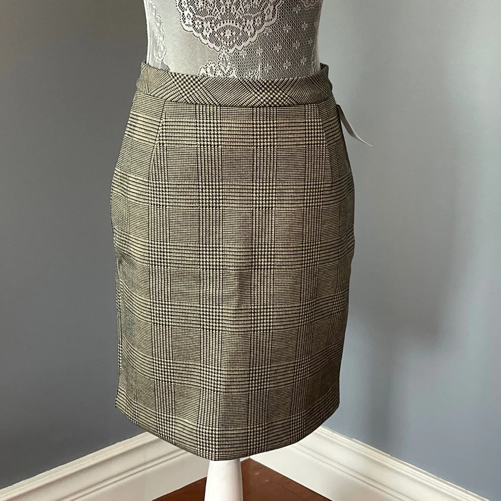 NWT H&M Pencil Skirt - Picture 2 of 10